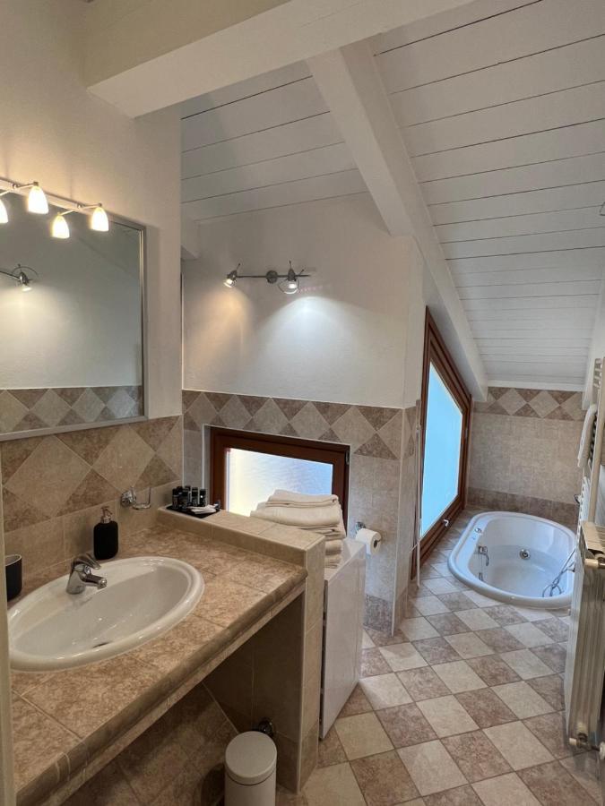 Sunshine Raggio Di Sole Apartment Милано Екстериор снимка