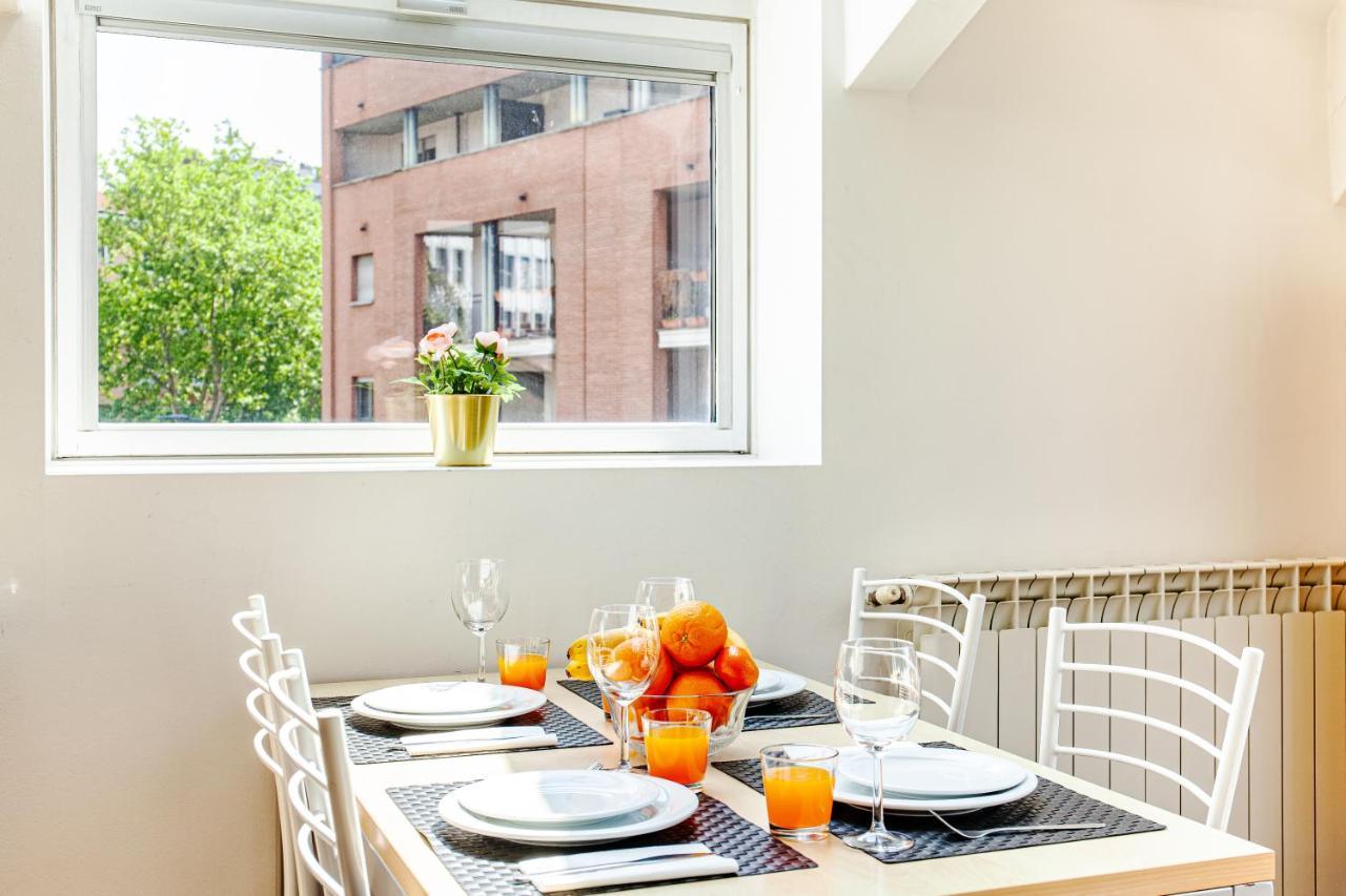 Sunshine Raggio Di Sole Apartment Милано Екстериор снимка