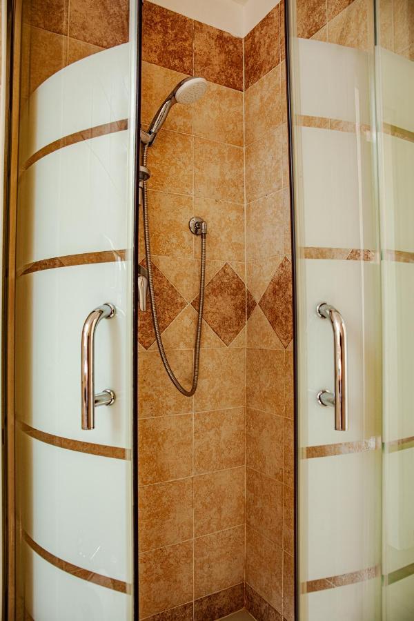 Sunshine Raggio Di Sole Apartment Милано Екстериор снимка